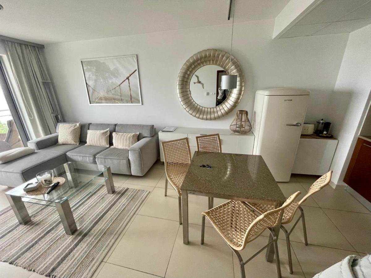 Holiday Home Wechta Baltic 608 Z Widokiem Na Morze Miedzyzdroje Luaran gambar