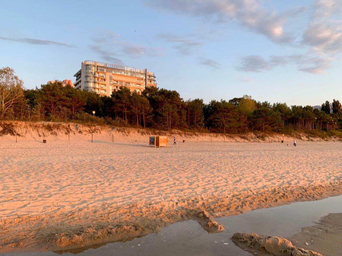 Holiday Home Wechta Baltic 608 Z Widokiem Na Morze Miedzyzdroje Luaran gambar